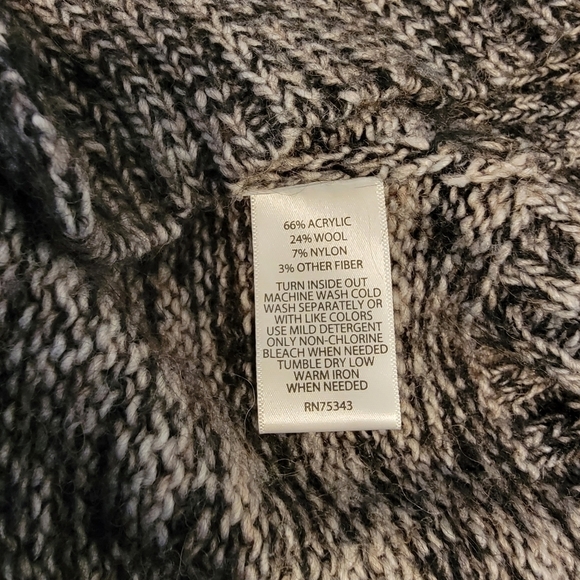 Ruby Moon sweater Cozy Cardigan sz S Wool Blend T43 - Picture 6 of 7